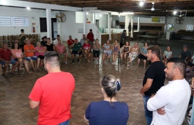 Anúncio dos serviços à comunidade